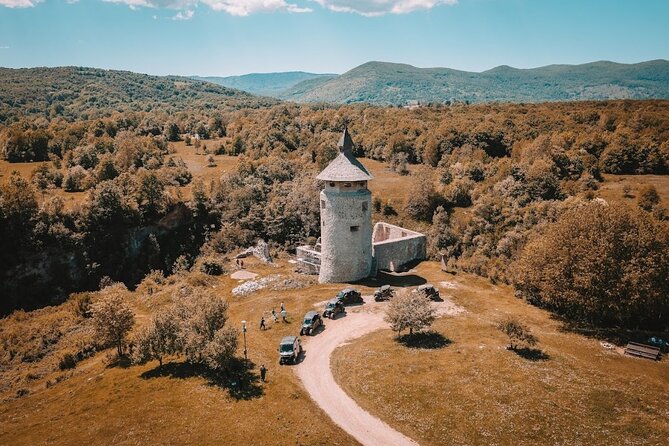 3,5 hours Guided Buggy Tour in Plitvice lakes - Dreznik Old Town Stop: A Quick Cultural Reset Before the Dirt Roads