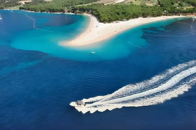 3 Islands Speedboat Tour: Golden Horn, Blue Lagoon & Jelsa Town - Snorkeling gear included, so you can move fast