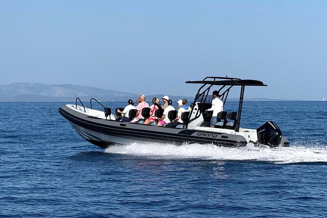 3 Islands Speedboat Tour: Golden Horn, Blue Lagoon & Jelsa Town - Two hidden-bay swim stops: why those interludes matter