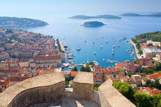 4 Islands Tour from Split to Zlatni Rat, Hvar & Pakleni Islands - Stop at Zlatni Rat Beach: why this Adriatic star stop is worth the hype