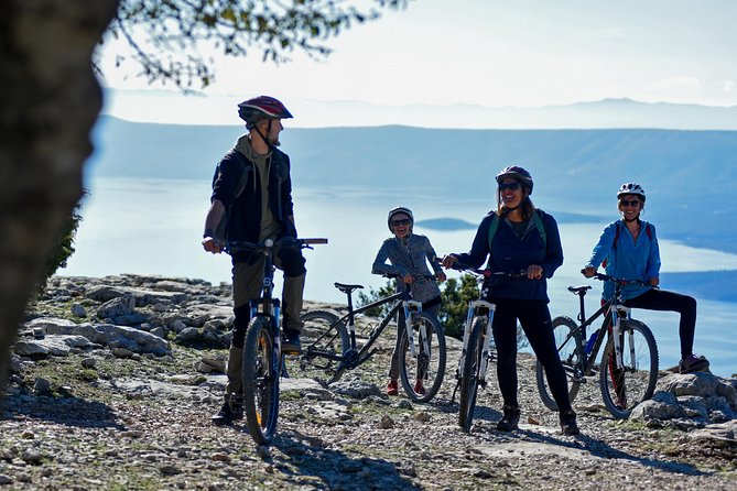 Biking Vidova - Skrip & museum of olive oil - Splitska - Postira - Rolling through Nerezisca: villages, quiet roads, and a calmer pace