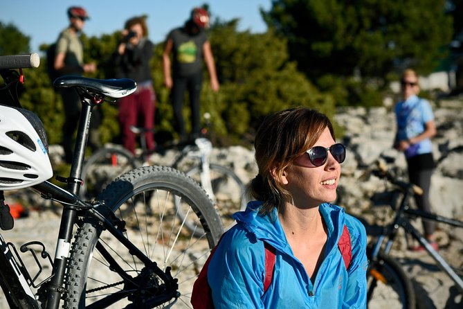 Biking Vidova - Skrip & museum of olive oil - Splitska - Postira - The seaside break: a small town with ocean views