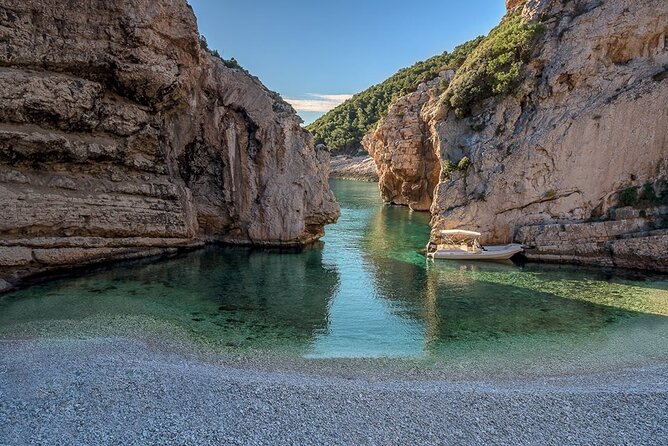 Blue and Green Cave Speedboat Excursion from Hvar Town - Why the Blue and Green Cave route works so well from Hvar