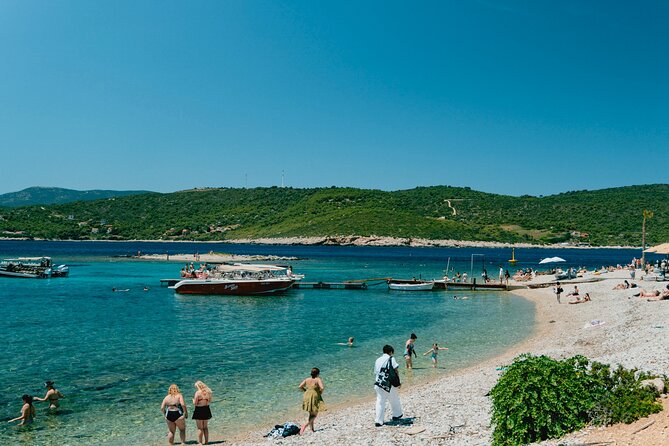 Blue Cave & 6 Islands Speedboat Tour From Split or Podstrana - Komiža, Limestone Caves, and Stiniva Cove on Vis: The Stops That Make It Feel Like an Island Tour