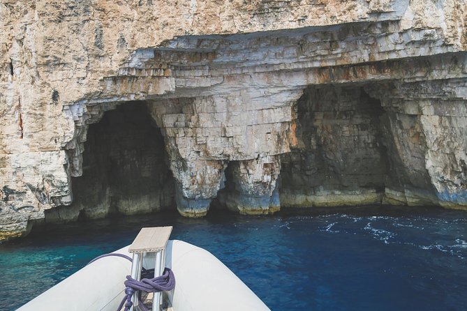 Blue Cave & 6 Islands Speedboat Tour From Split or Podstrana - The Pakleni Islands Swim Hour and the Blue Lagoon View en Route