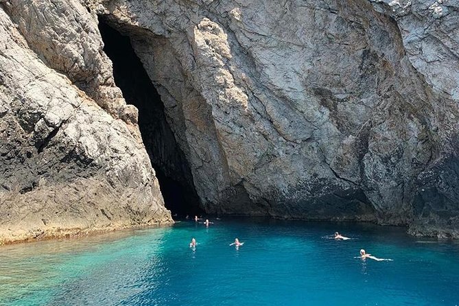 Blue Cave and Hvar 5 Islands full-day Speedboat Tour from Split - From Split’s Riva to open water: what the ride is like