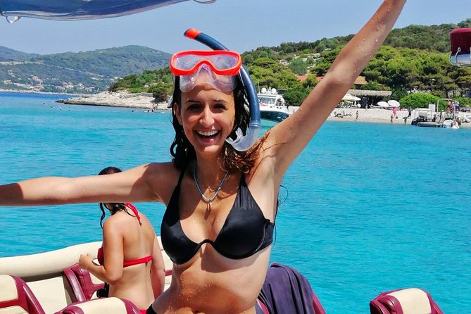Blue cave and Hvar - 5 Islands speedboat tour from Split - Budikovac and the Blue Lagoon: your main swim and snorkeling window