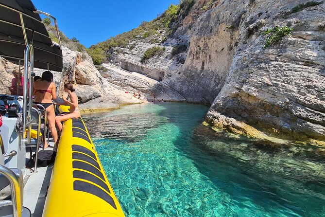 Blue cave & Hvar, 5 islands speed boat tour with unique boats from Split - Komiza on Vis: Coffee Time in a Movie-Famous Fishing Town