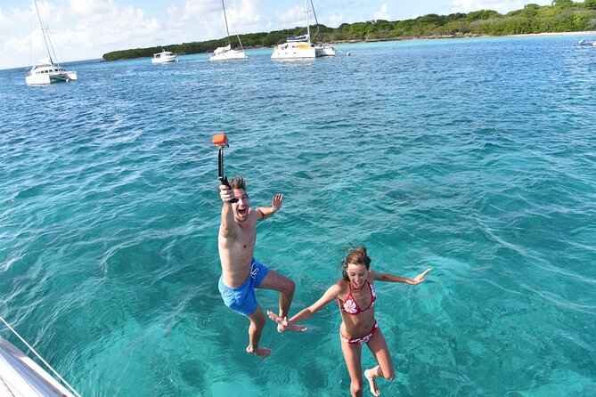 Blue cave & Hvar, 5 islands speed boat tour with unique boats from Split - 7:00 am Split Pickup, Max 12, and the Boat Comfort Reality Check
