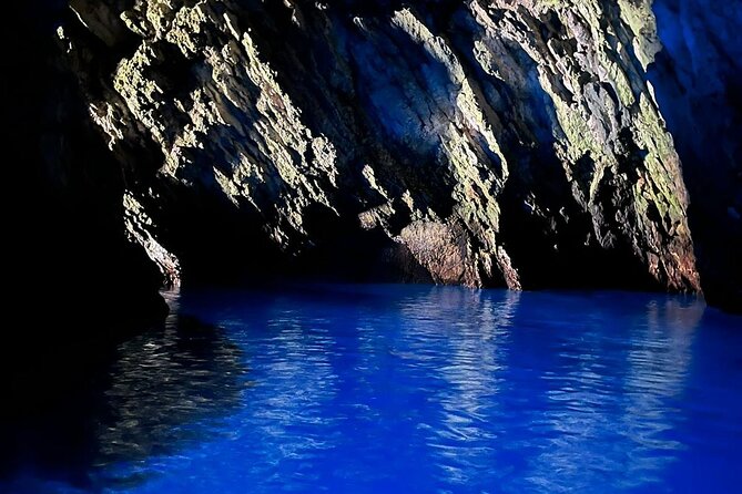 Blue Cave & Island Escape: A Unique 6-Island Adventure from Split - Vis islands and swim coves: Komiza, Stiniva, and the Blue Lagoon