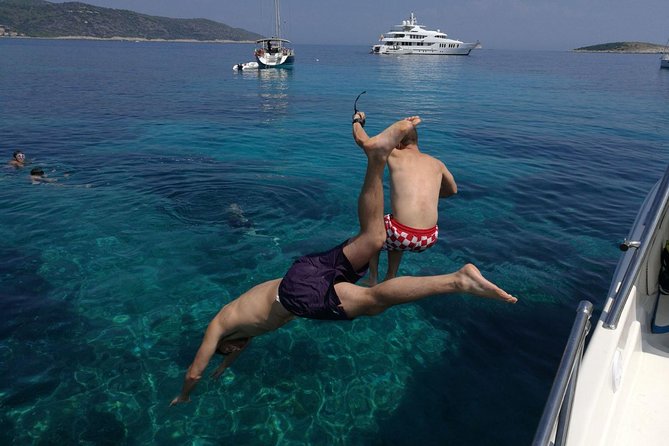 Blue Cave Tour - Five Island Small Group Tour from Split - Stop 4: Tvrdava Fortica on Hvar, Time for a Real Island Vibe