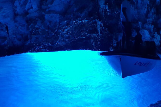 Blue Cave & Vis Island speedboat tour from Hvar - Key things I’d book this for