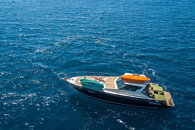 Blue & Green cave tour with yacht from town Hvar - Price and value: what you’re really paying for