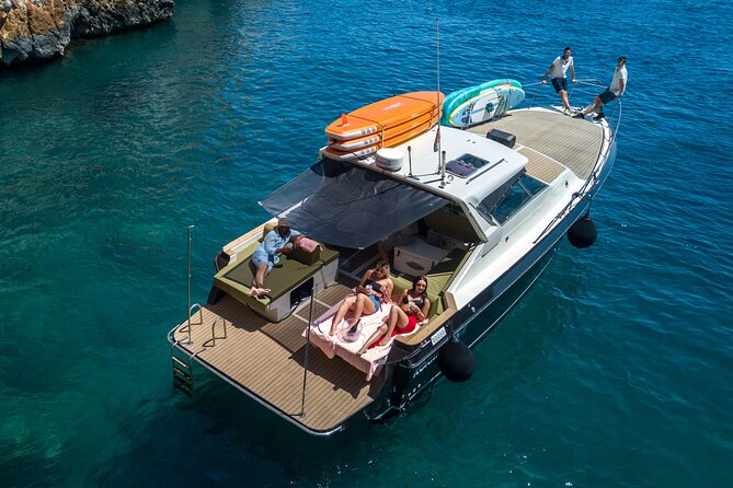 Blue & Green cave tour with yacht from town Hvar - Budikovac Island and the Blue Lagoon: the calm starter stop