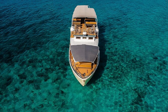 Blue Lagoon and 3 Island Boat Tour with Food and Drinks Included - Meeting at Split Riva, stand number 11, and what to expect on board