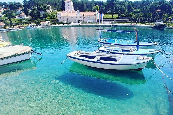 Blue Lagoon and Solta Island from Split-Private Tour - Nečujam Bay shipwreck snorkeling: the most memorable water stop