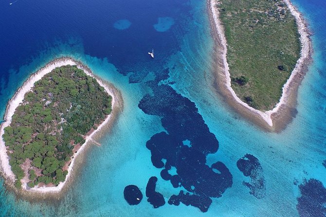Blue Lagoon and Trogir Half-Day Speedboat Tour from Split - Meeting at Obala Lazareta 3: How to Find the Boat Without Stress