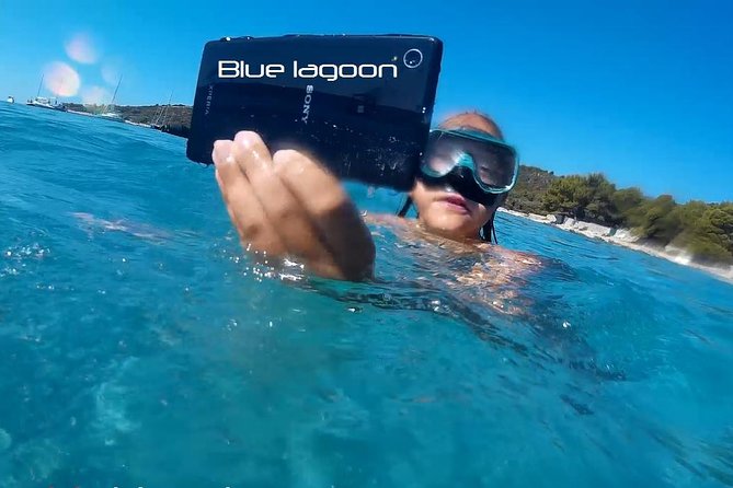 Blue Lagoon & three islands: 5 hours half day relax tour - A half-day sea sampler from Split, with real water time