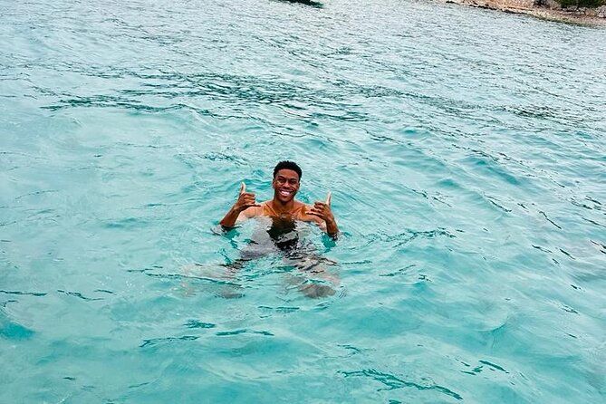 Blue Lagoon Tour from Split with Bottled Water and Wine Included - Who this tour suits (and who should think twice)