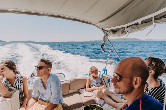 Blue Lagoon & Wine tasting - 3 islands tour - Stop-by-stop: viewpoints, island villages, and why the route makes sense