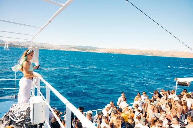 Boat Party Split - Price and Value: Is $48.37 a Good Deal?