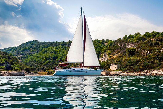 Brac Island One-Day Trip with the Sailboat Nana - Private Tour - Cruise along the Adriatic, then Konopljikova for swim and snorkel