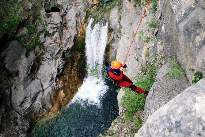 Canyoning advanced on Cetina river from Omiš - The guides, safety, and why you should trust the rope
