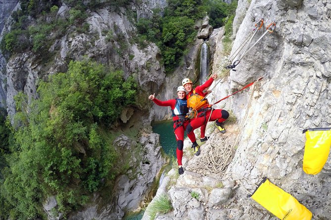 Canyoning advanced on Cetina river from Omiš - What to wear and bring for a cold-water rope day