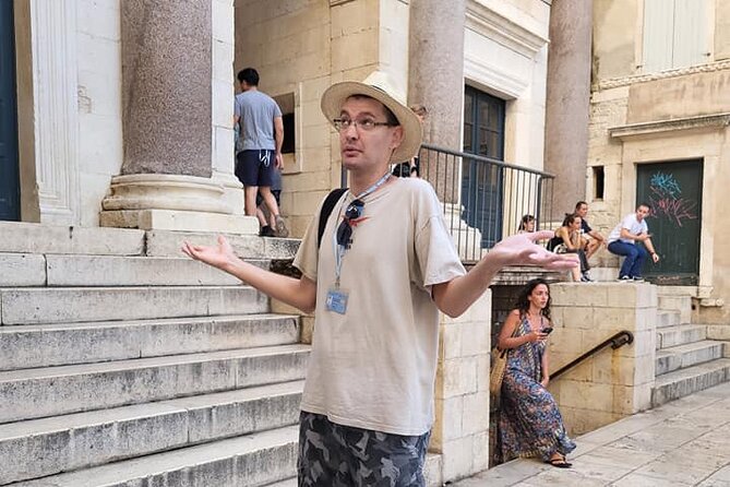 Chill Private Walking Tour of Diocletian's Palace - Private guiding with Mili and his 3D reconstructions