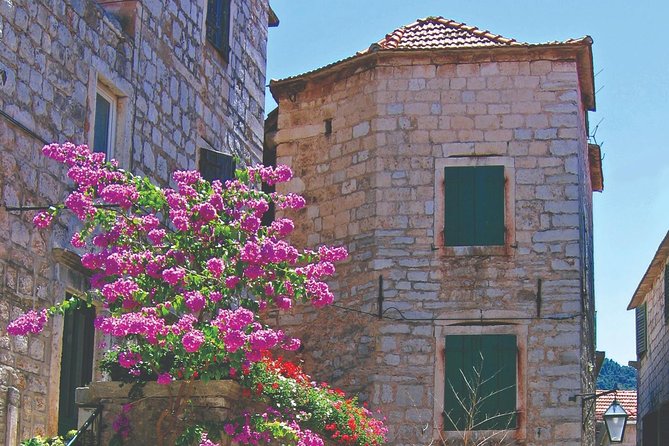 Croatia Island Hopping: Dalmatia from Split (8 days) - Price and Hotels: What You Are Really Paying For, and What Can Vary