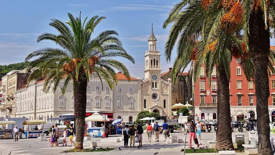 Diocletian's Palace and Old Town SMALL GROUP Walking Tour - Enter Split Through the Golden Gate, Then Walk the Same Lines Romans Used
