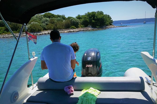 Escape from Split to Blue lagoon - Necujam: the sunken ship bay for photos and a different kind of water stop