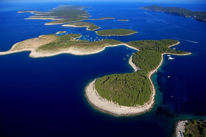 Exclusive Private Tour: Red Rocks & Pakleni Islands - Why this Hvar Red Rocks to Pakleni route works as a private day