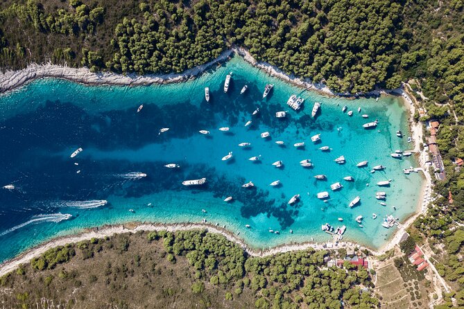 Exclusive Private Tour: Red Rocks & Pakleni Islands - Price and group size: what $834.47 per group buys you