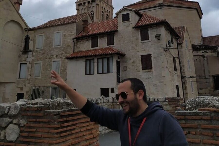 Experience Split History Walking Tour With Local Historian - Golden Gate to Gregory of Nin: the tour’s smart time machine