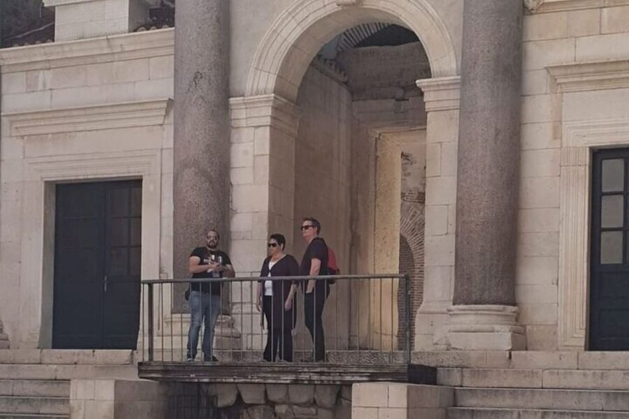 Experience Split History Walking Tour With Local Historian - Central Cellars and Diocletian’s Palace underworld