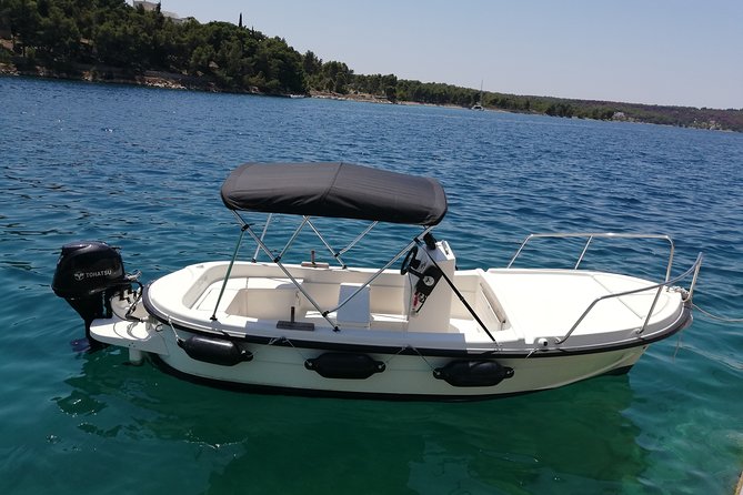 Explore the West coast of the island Brac by BETINA boat - Route Plan: Bobovisca na Moru, Sutivan, and Milna