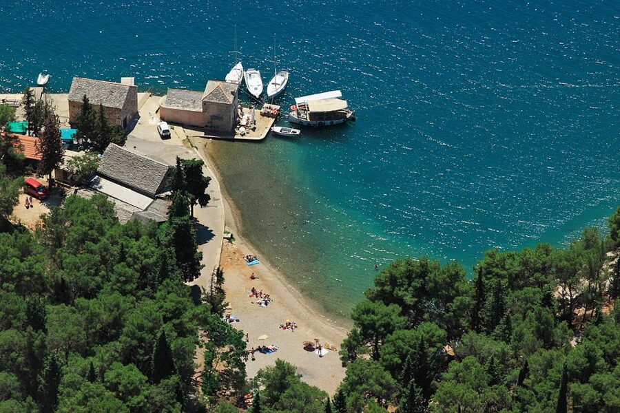 From Brač: Panoramic Flight over Brač, Hvar, Šolta, & Split - Price and Value: Is $547 for a Group a Good Deal?