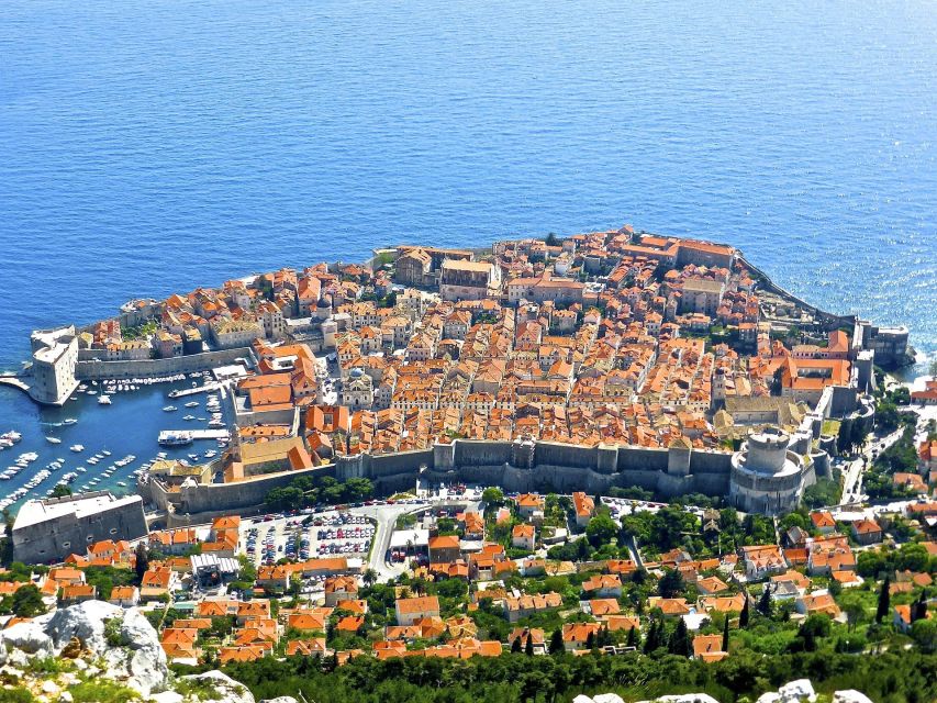 From Makarska: Full-Day Dubrovnik Tour - Entering Dubrovnik’s Old Town with a professional guide