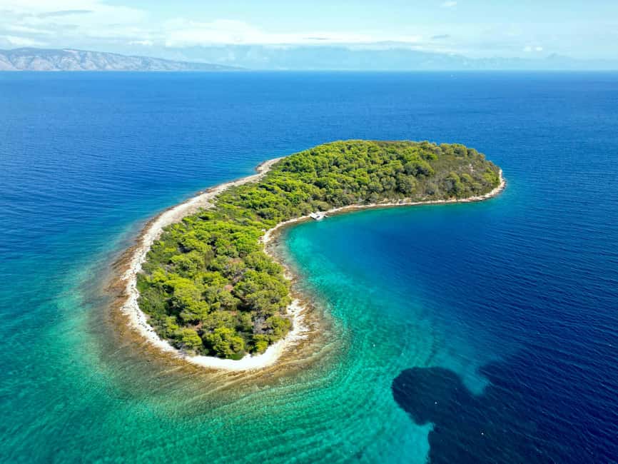 From Makarska: Hidden Gems of Hvar Island's North Shore - Getting Set at Promare and Choosing Your Seat