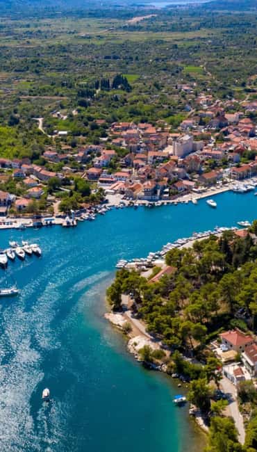 From Makarska:Hvar and Brač Island : Day Tour with speedboat - What you’ll see from the boat, plus how stops are timed