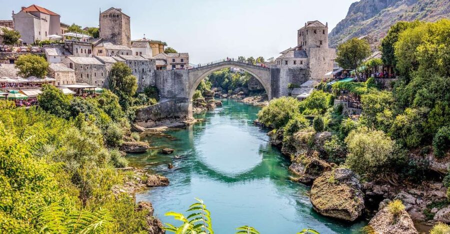 From Makarska Riviera: Day Trip to Mostar - Why Mostar Feels Different From the Makarska Riviera