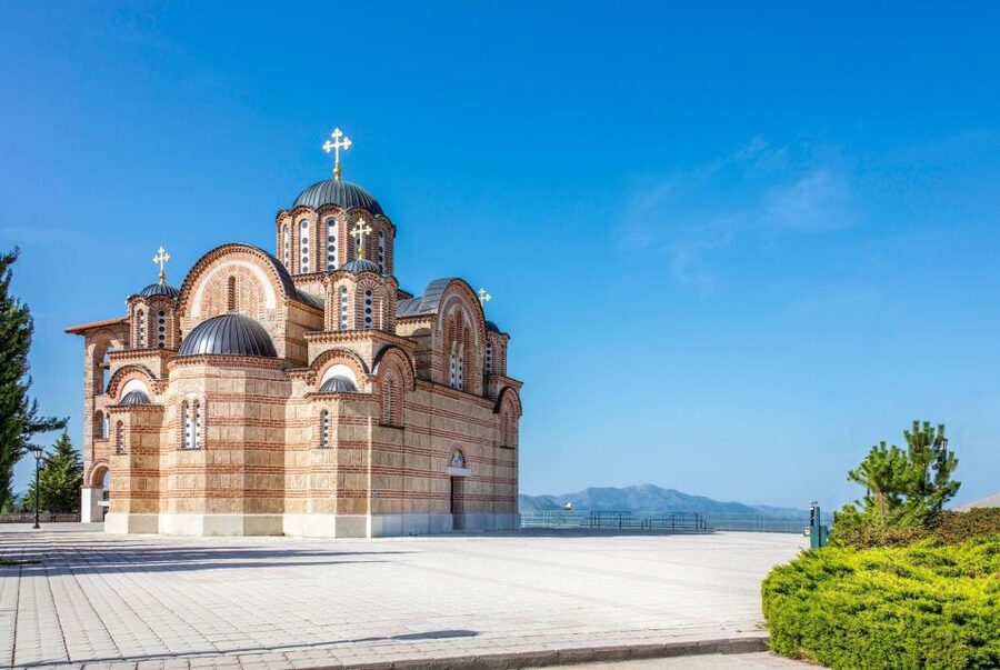 From Makarska Riviera: Day Trip to Mostar - Bazaar Lanes and a Mosque Visit: Understanding Mostar’s Multi-Faith City