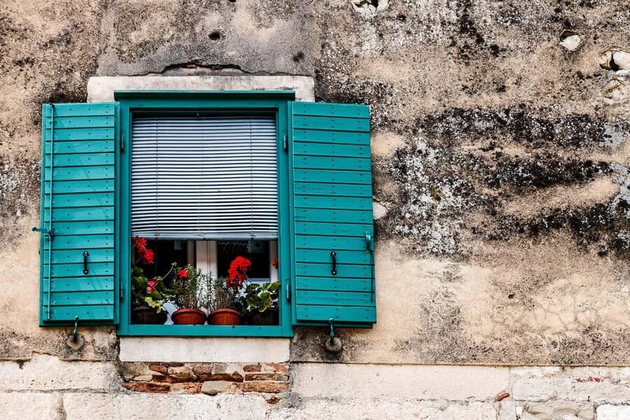 From Makarska : Split City Guided Tour & Free Time - Pickup and drop-off across many hotels: convenient, but plan your timing