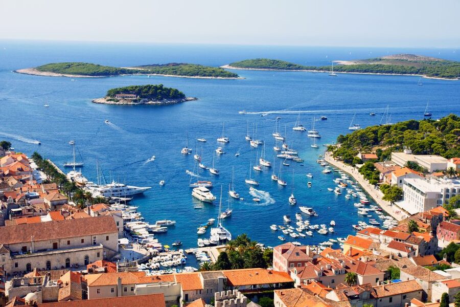 From Omis: Blue Cave & 5 Island Speedboat Tour - Price and the real value of a 10.5-hour speedboat day