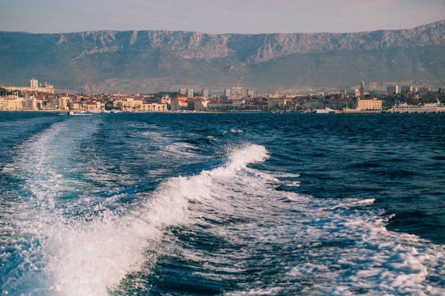 From Omis: Blue Cave & 5 Island Speedboat Tour - Blue Cave on Biševo: the famous light, plus the rules of the sea