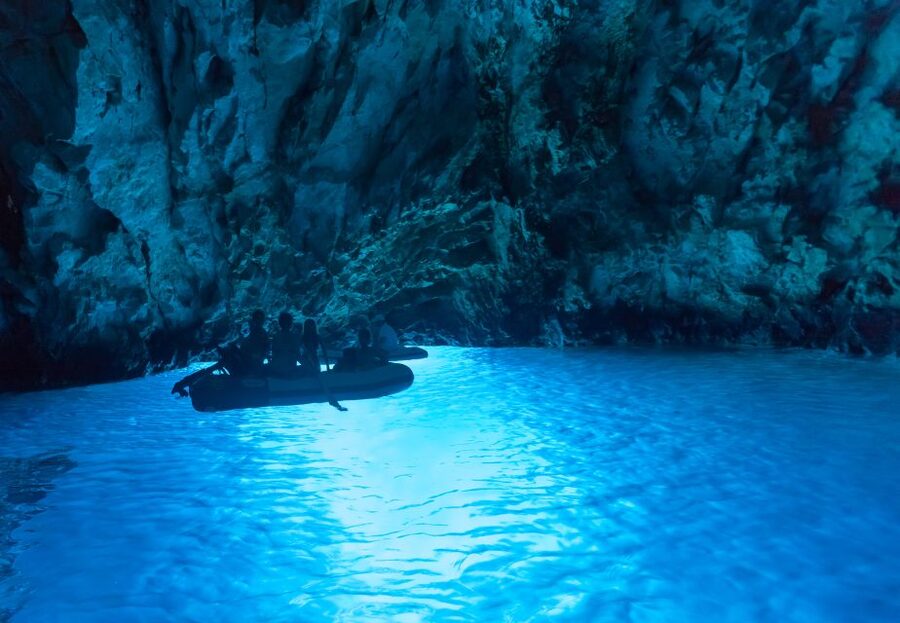 From Omis: Blue Cave & 5 Island Speedboat Tour - Getting from Omiš to the boat and why timing matters