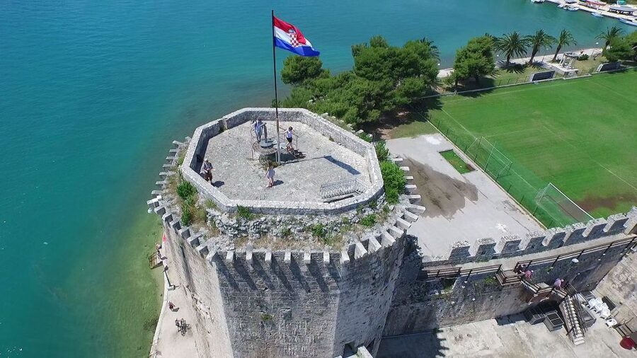 From Omiš: Krka Waterfalls and Trogir Small Group Tour - The Krka River Boat Ride to Skradin