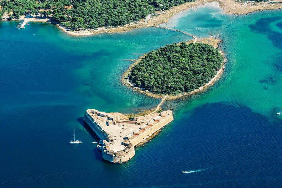 From Sinj: 1.5-Hour Private Flight over Kornati & Šibenik - Who This Flight Fits Best (And Who Might Want a Different Option)