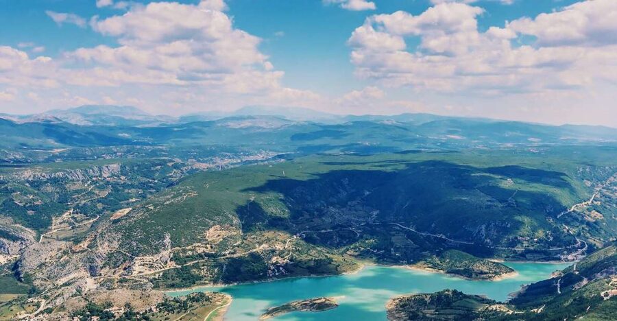 From Sinj: Flight Over Imotski, Trilj, Omiš, and Split - A 1-hour private flight that turns southern Dalmatia into one clear picture